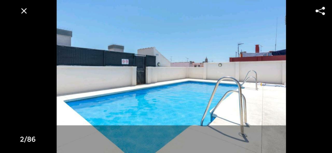 Stylish Apartment In The Heart Of Malaga With Pool エクステリア 写真