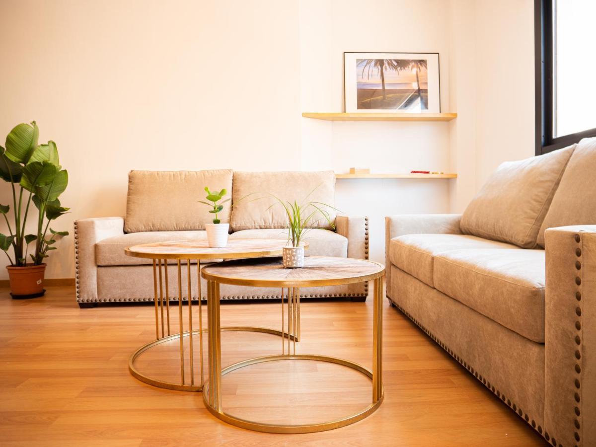 Stylish Apartment In The Heart Of Malaga With Pool エクステリア 写真