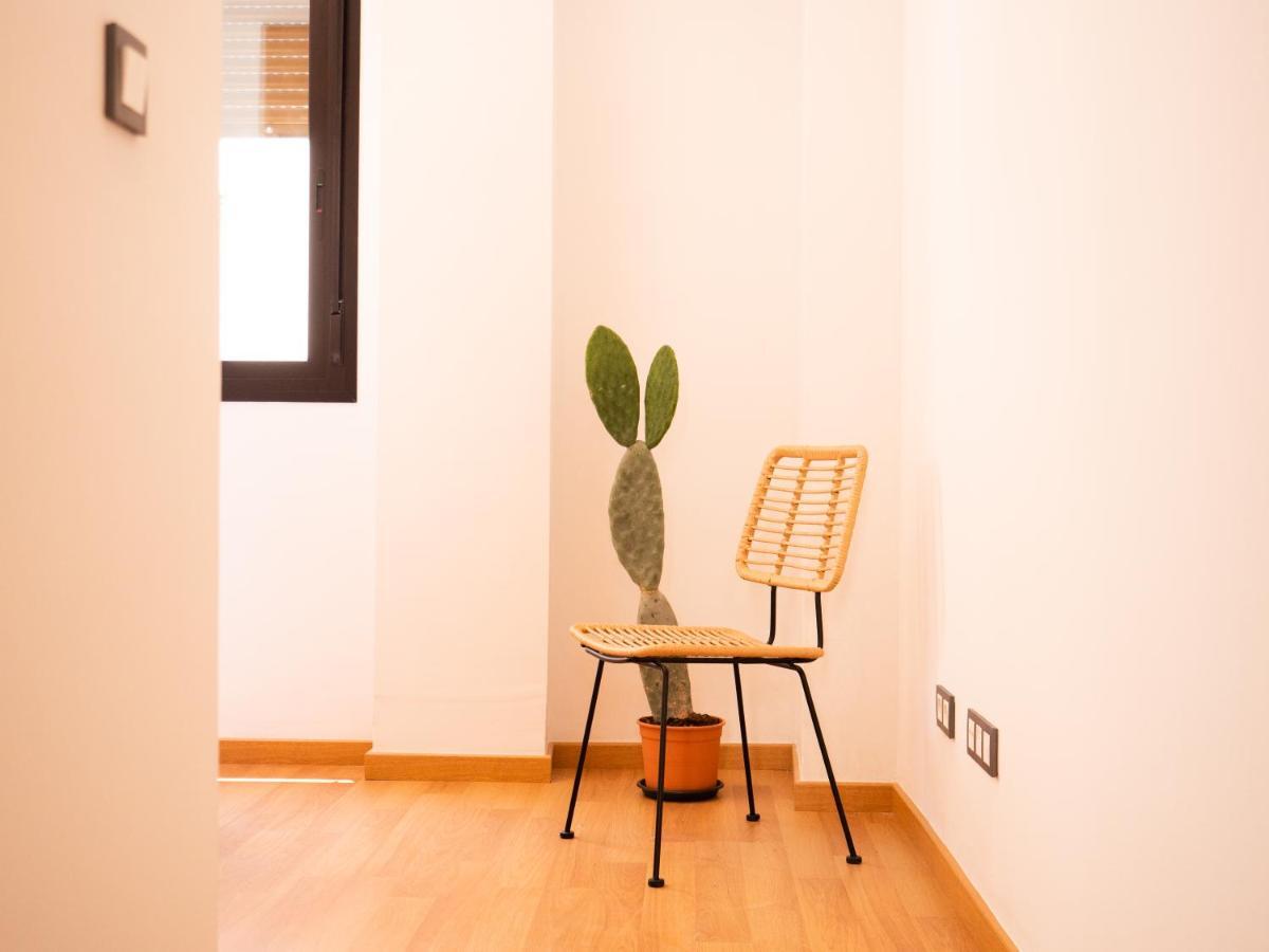 Stylish Apartment In The Heart Of Malaga With Pool エクステリア 写真
