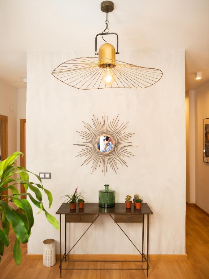 Stylish Apartment In The Heart Of Malaga With Pool エクステリア 写真