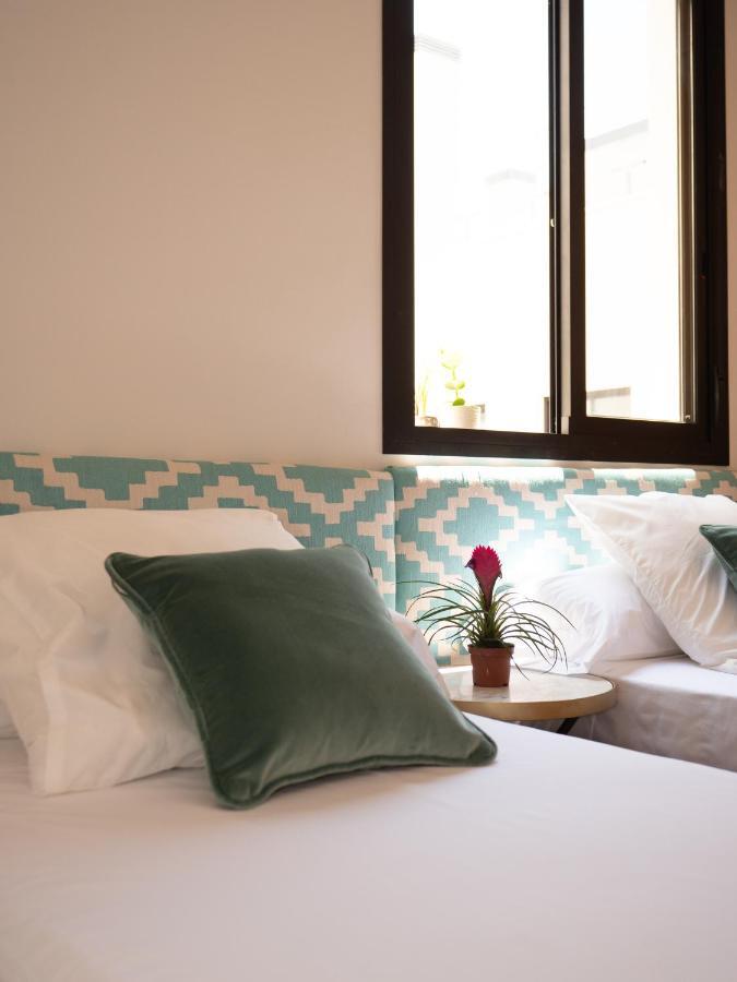 Stylish Apartment In The Heart Of Malaga With Pool エクステリア 写真