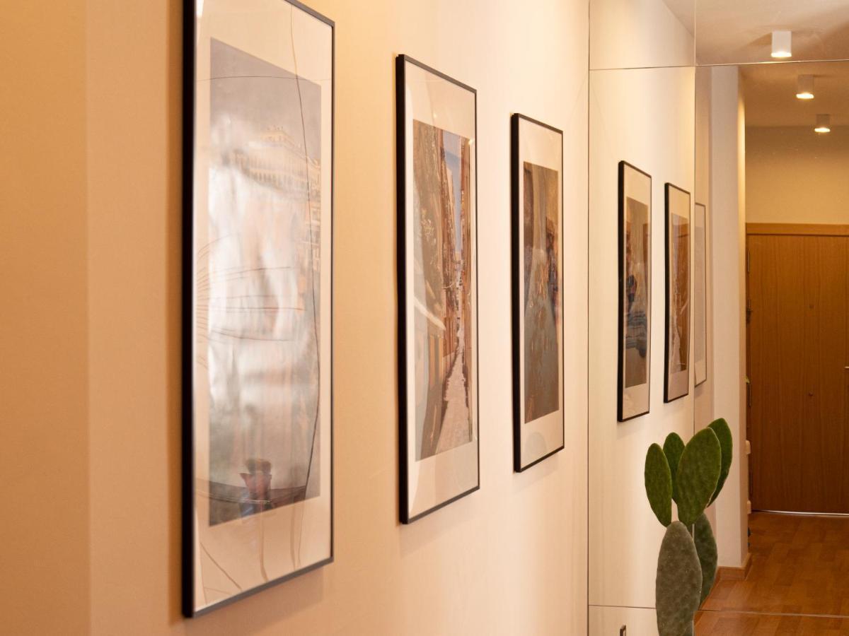 Stylish Apartment In The Heart Of Malaga With Pool エクステリア 写真